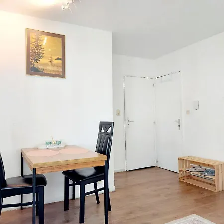 Прекрасная Студия В Г. Антверпен Antwerp